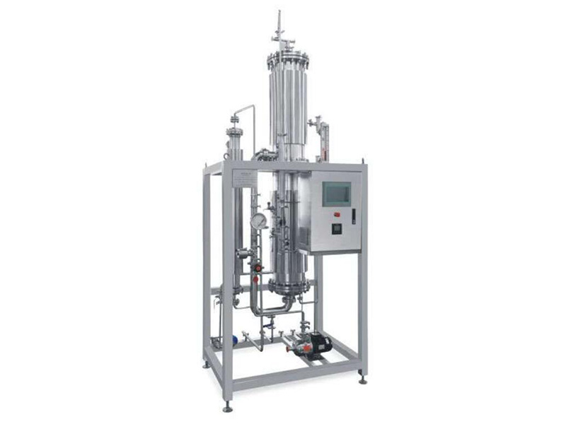 Pure steam generator